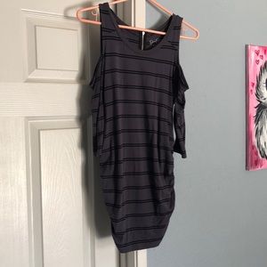 3/4 sleeve, sneak away maternity shirt